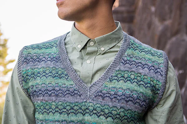 さらに100円引き◆MARKM◆Twisted Color Mix Vest Knit Makin' Waves Vest - Knitting Pattern — The Knitwit